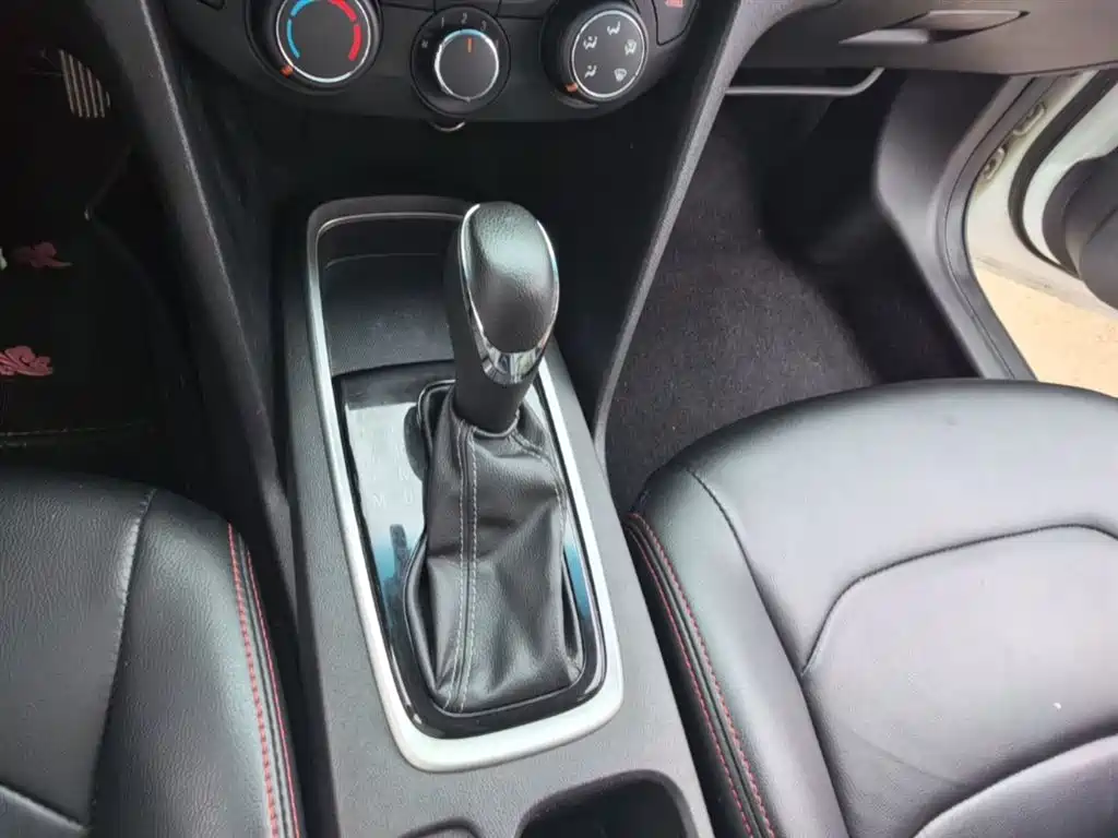 Chevrolet Cavalier 2019 320 Auto Sunroof Enjoyment Edition фото 14