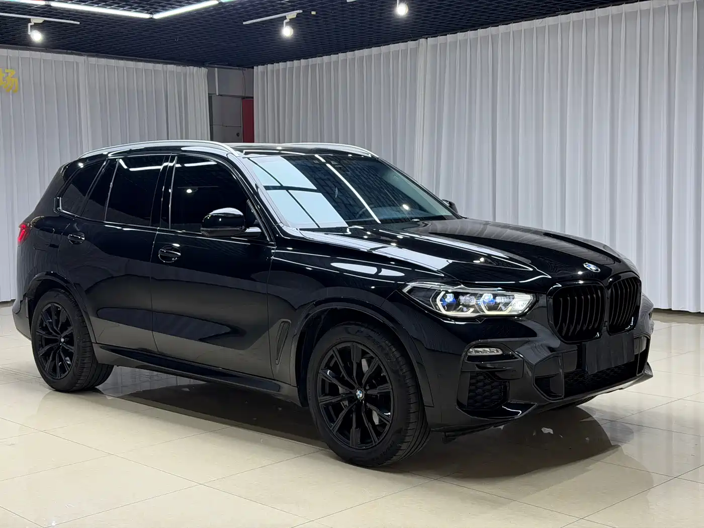 BMW X5 (IMPORTED)