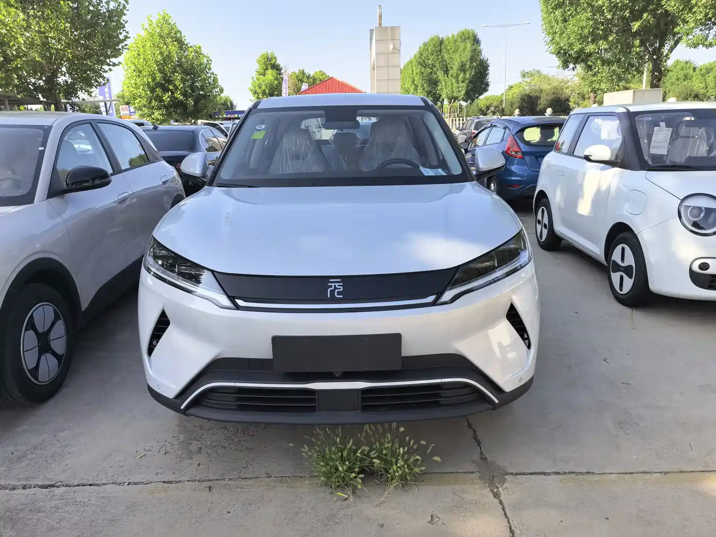 BYD Yuan UP 2026 2025 Model 301KM Navigator
