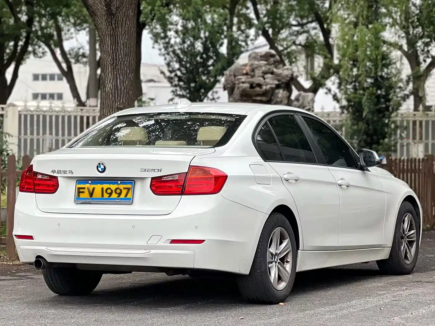 Фото 4 - BMW 3 Series