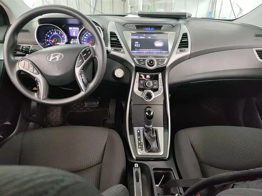 HYUNDAI LANGDONG