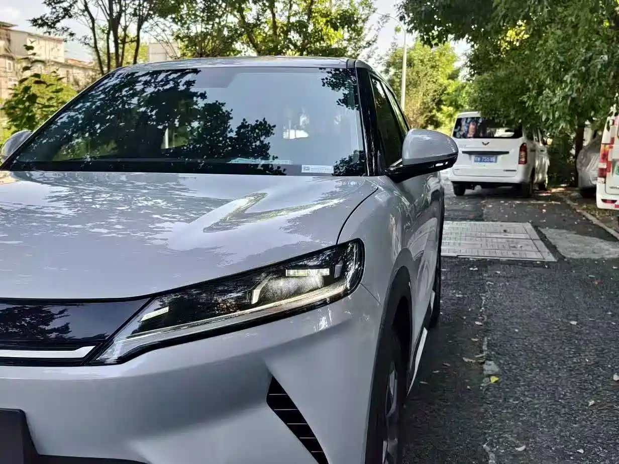 BYD Yuan UP 2026 2025 Model 301KM Navigator