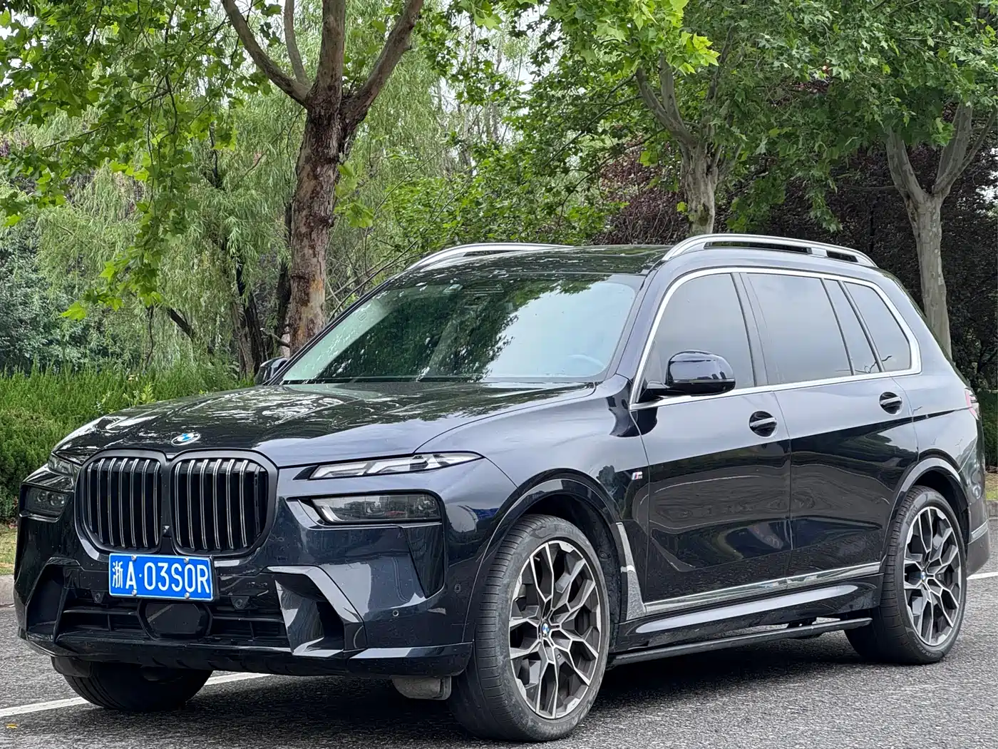 BMW X7 2023 xDrive40i Executive M Sport Package