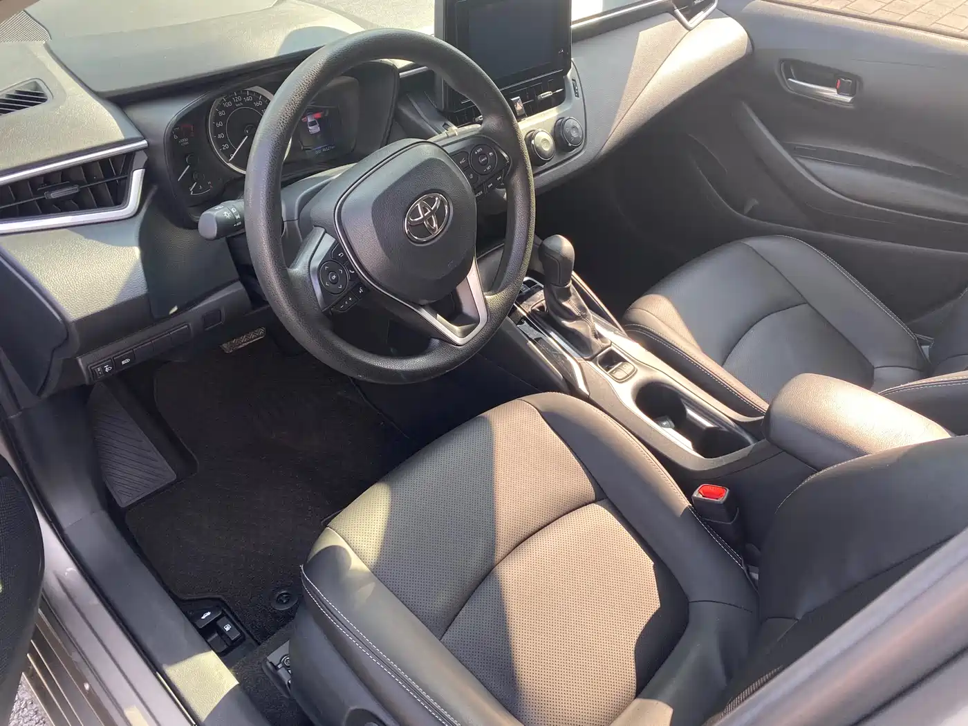 Toyota Corolla 2022 TNGA 1.5L CVT Pioneer Edition фото 4