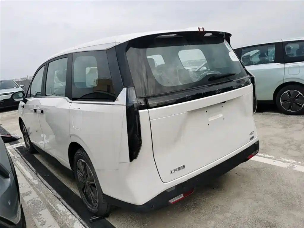 SAIC Maxus Dajia 7 2024 Facelift Super Hybrid Long Range Enjoyment Edition фото 5