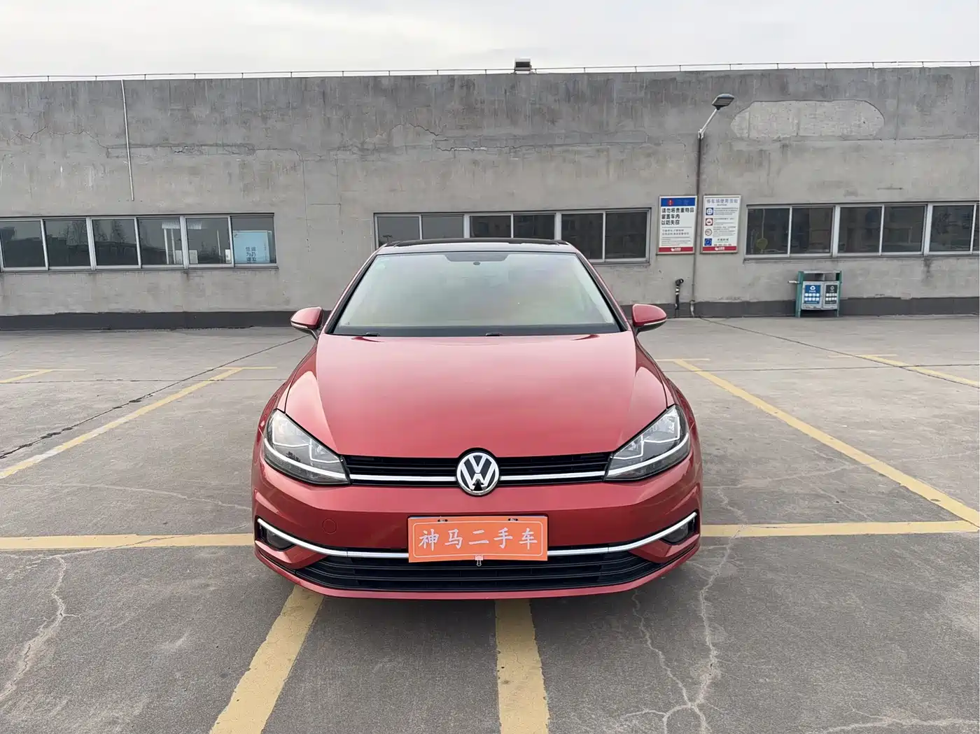 Volkswagen Golf 2019 1.6L Auto Comfort (China V) фото 2