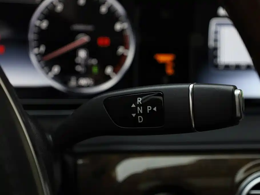 Mercedes-Benz S-Class 2017 S 320 L Luxury фото 28