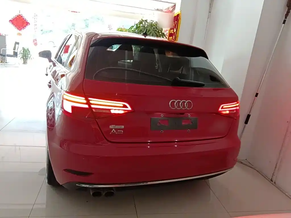 Photo 6 - Audi A3