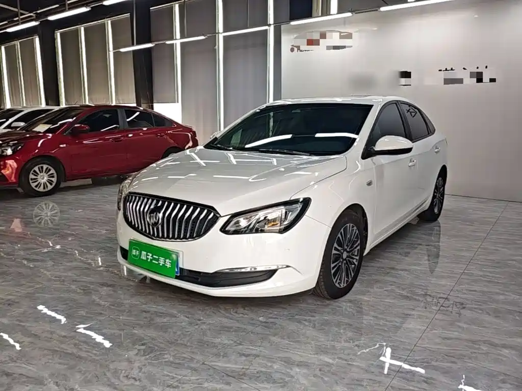 Фото 1 - Buick Excelle