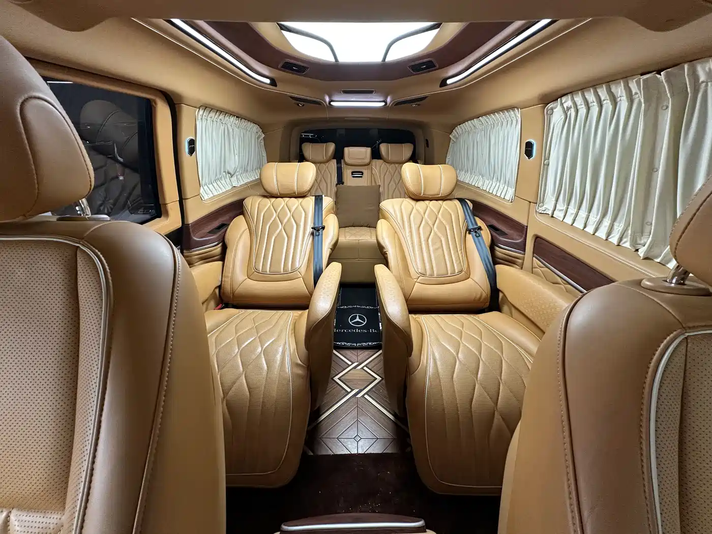 Mercedes-Benz Vito 2020 2.0T Elite Edition (7-seater) фото 12