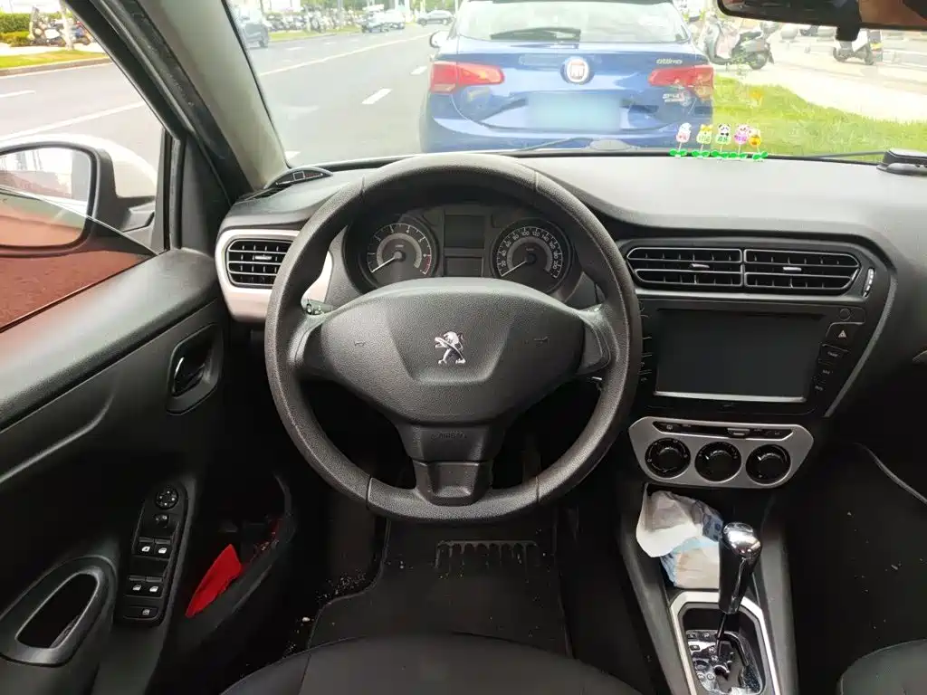 Peugeot 301 2015 2014 1.6L Automatic Comfort Edition