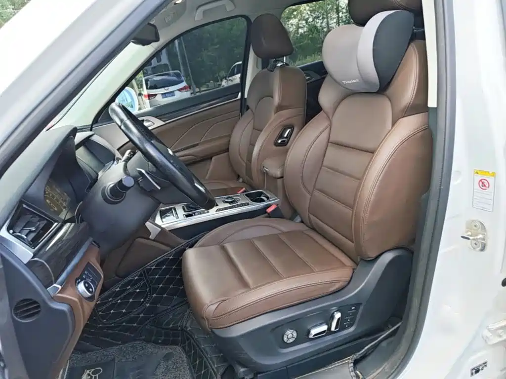 Фото 15 - Haval H7