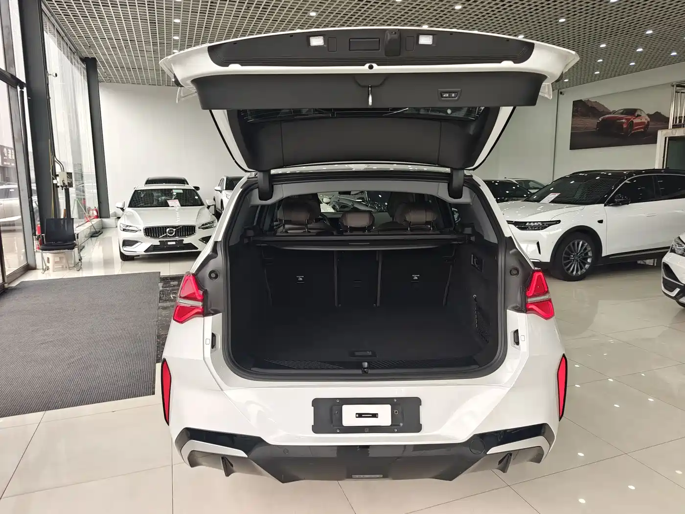 BMW X3 2025 xDrive30L Leading M Sport Package фото 7