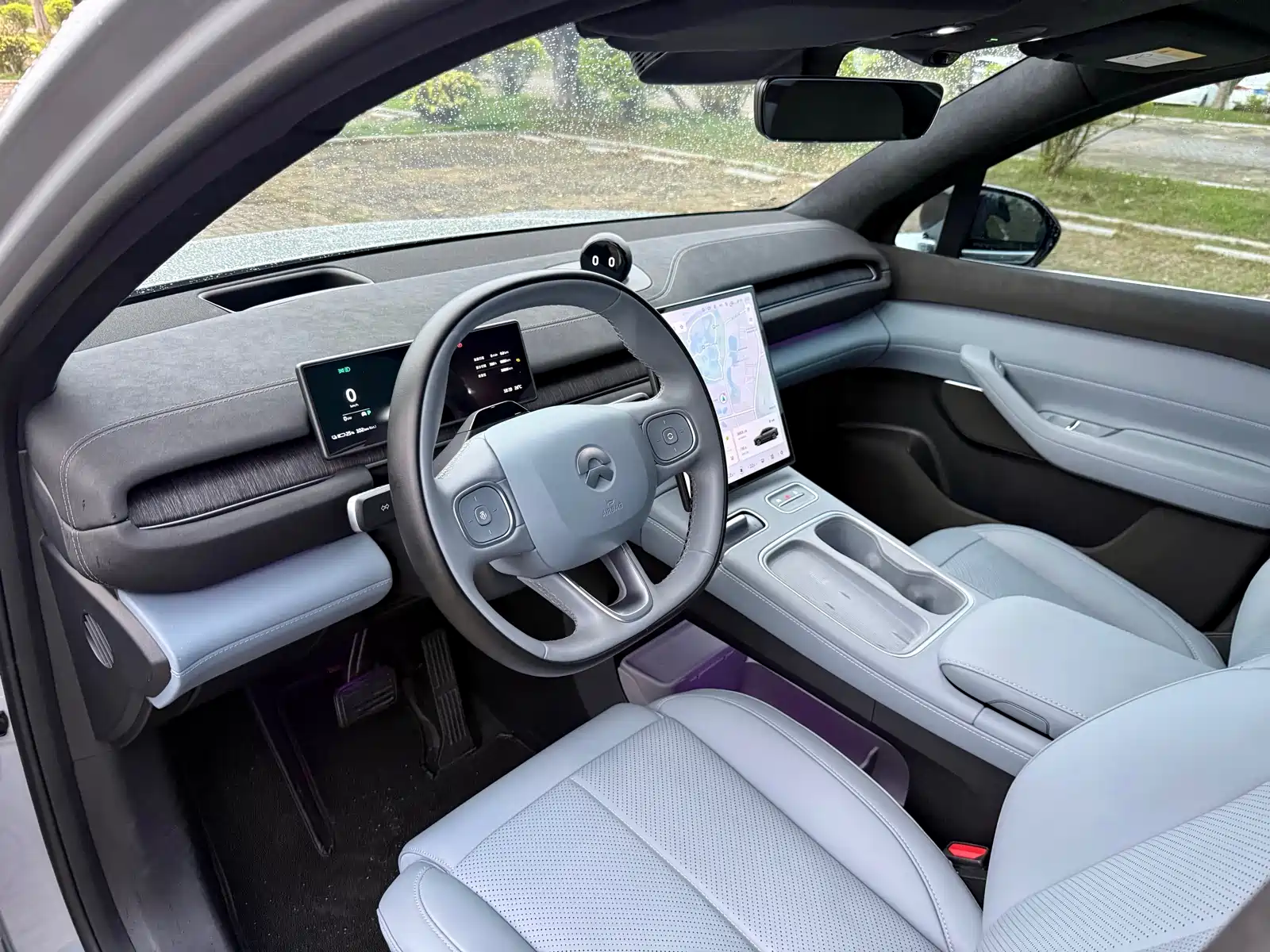 Фото 6 - NIO EC6