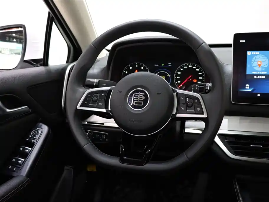 BYD Tang 2018 2.0T Automatic Smart Connection Noble Edition 7-Seater China V фото 14
