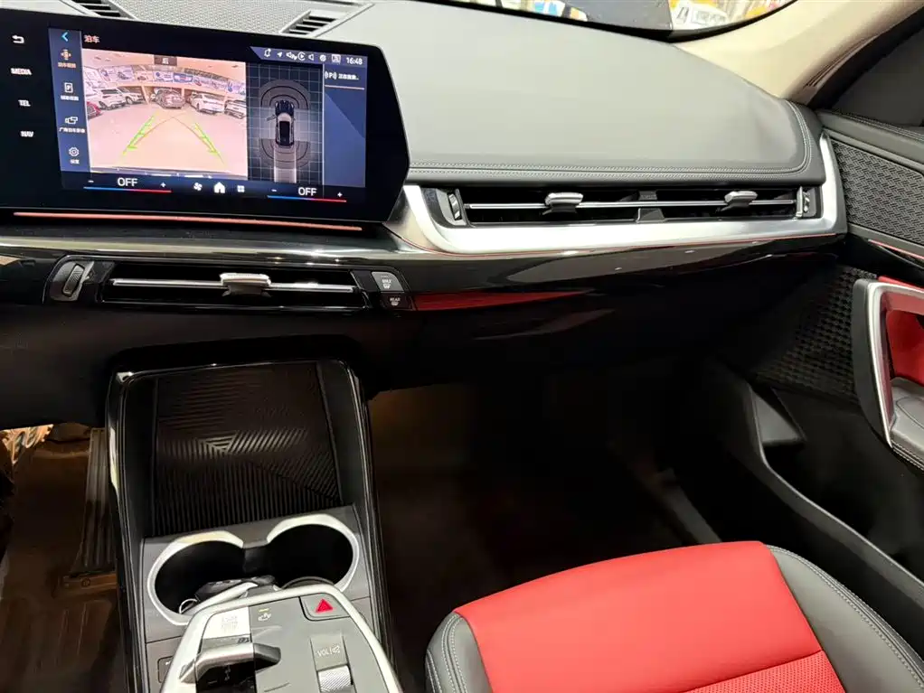 BMW X1 2023 sDrive20Li X Design Package фото 12