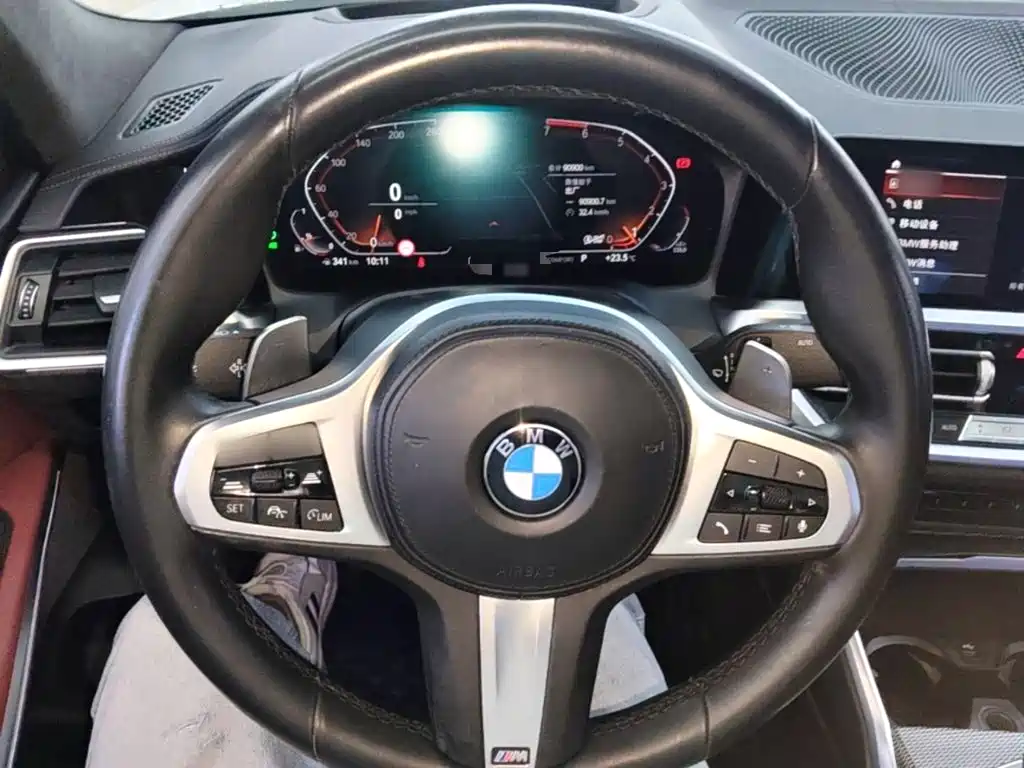 صورة 11 - BMW 3 Series