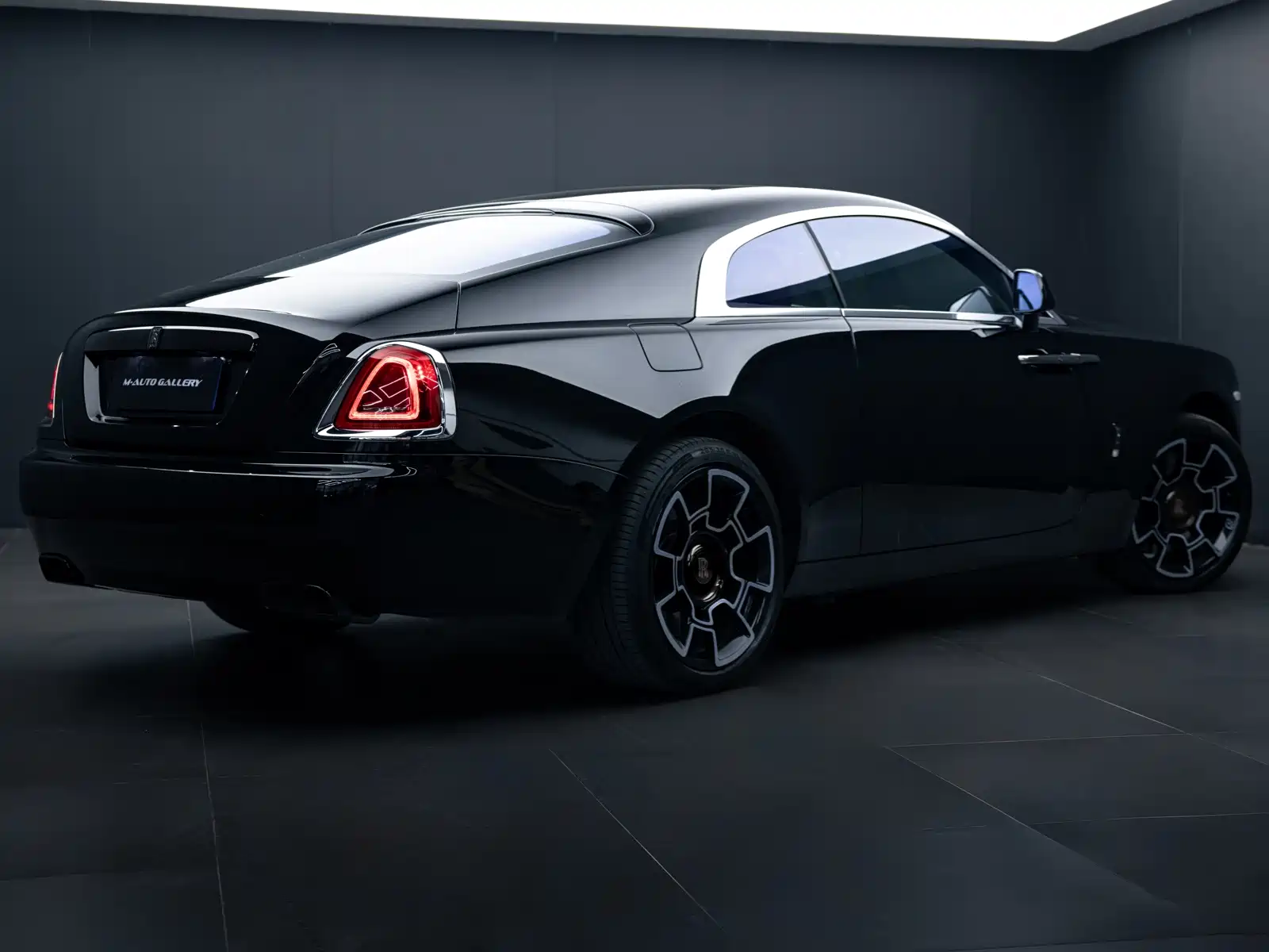 Фото 8 - Rolls-Royce Wraith