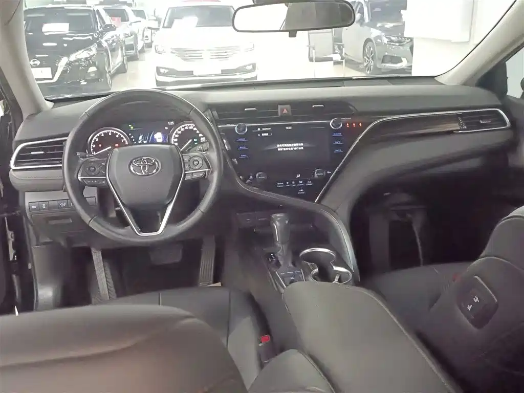 Toyota Camry 2019 2.5G Luxury (China V) фото 6