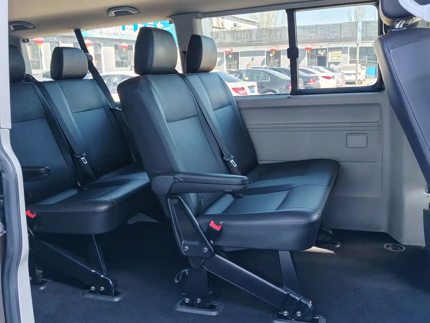 Volkswagen Caravelle 2018 2.0TSI 4WD Comfort Edition 9-Seater фото 5