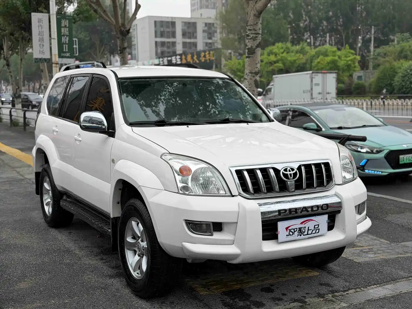 Toyota Prado (Import) фото 2