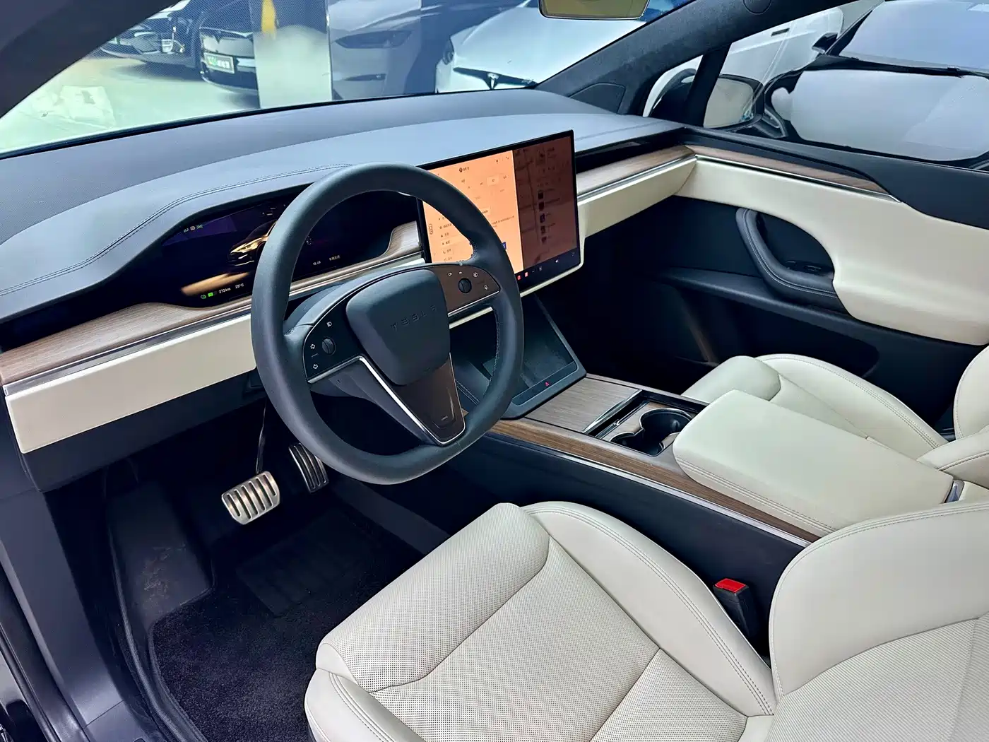 Tesla Model X 2024 2023 Dual Motor All-Wheel Drive Edition