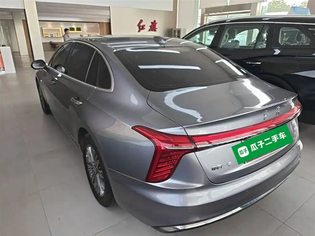 Hongqi H5 2023 1.5T DCT Smart Connect Flag Rhythm фото 5