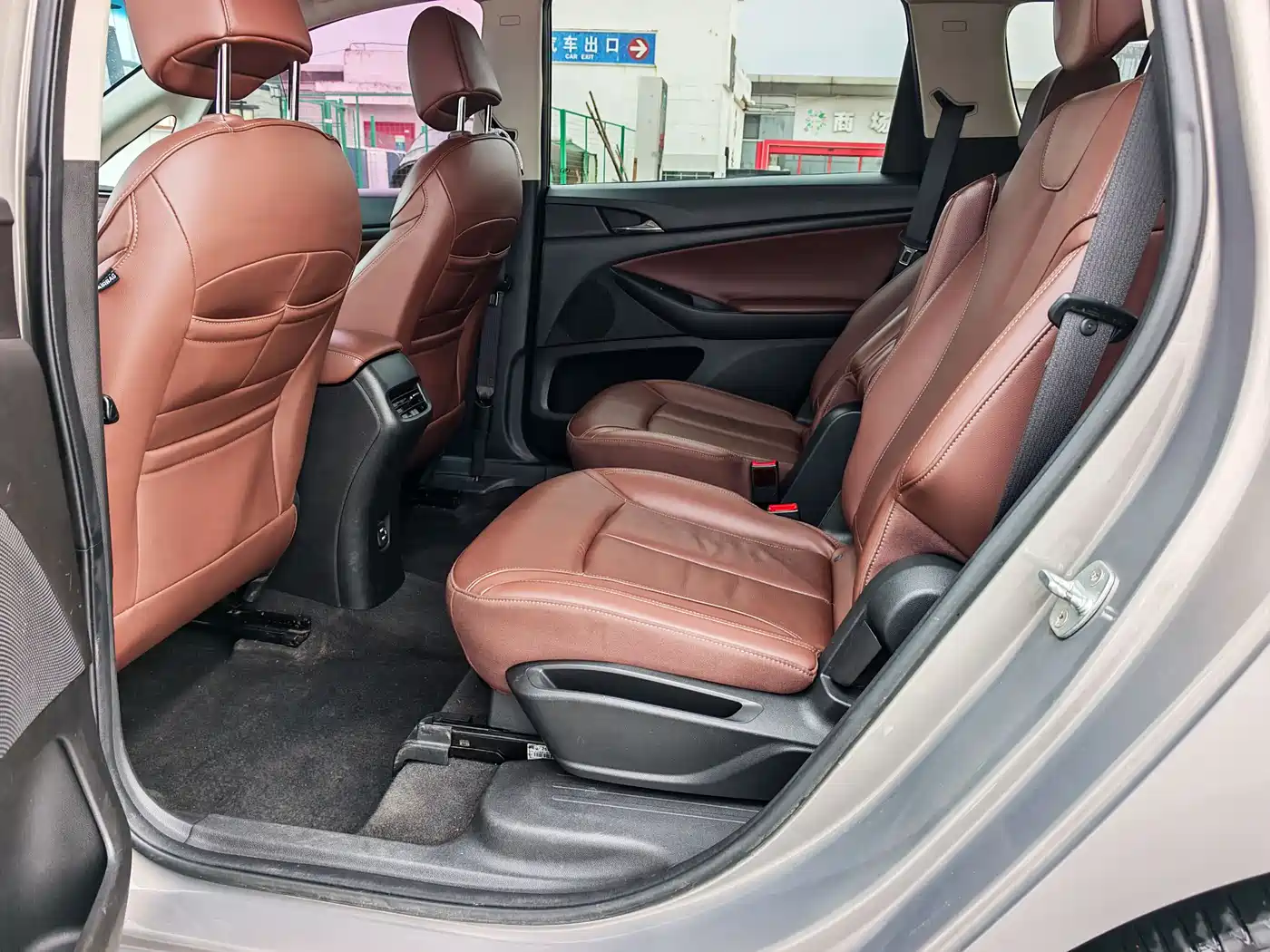 Buick GL6 2018 18T 6-Seater Luxury фото 11