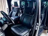 Фото 5 - Toyota Vellfire