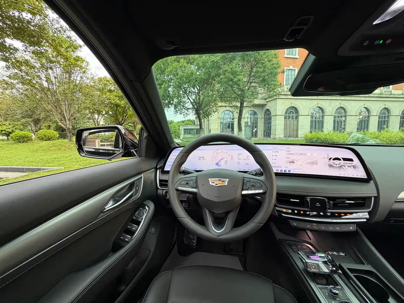 Cadillac CT5 2026 2025 Model 28T Urban Sport Edition