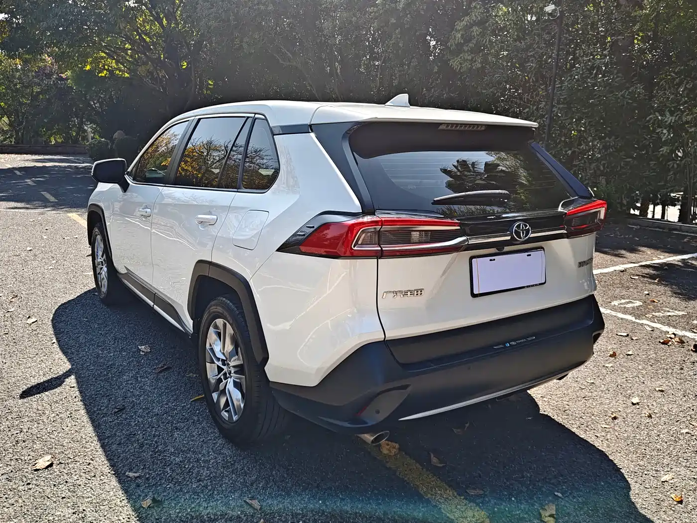 Toyota Wildlander 2023 2.0L CVT FWD Urban фото 7