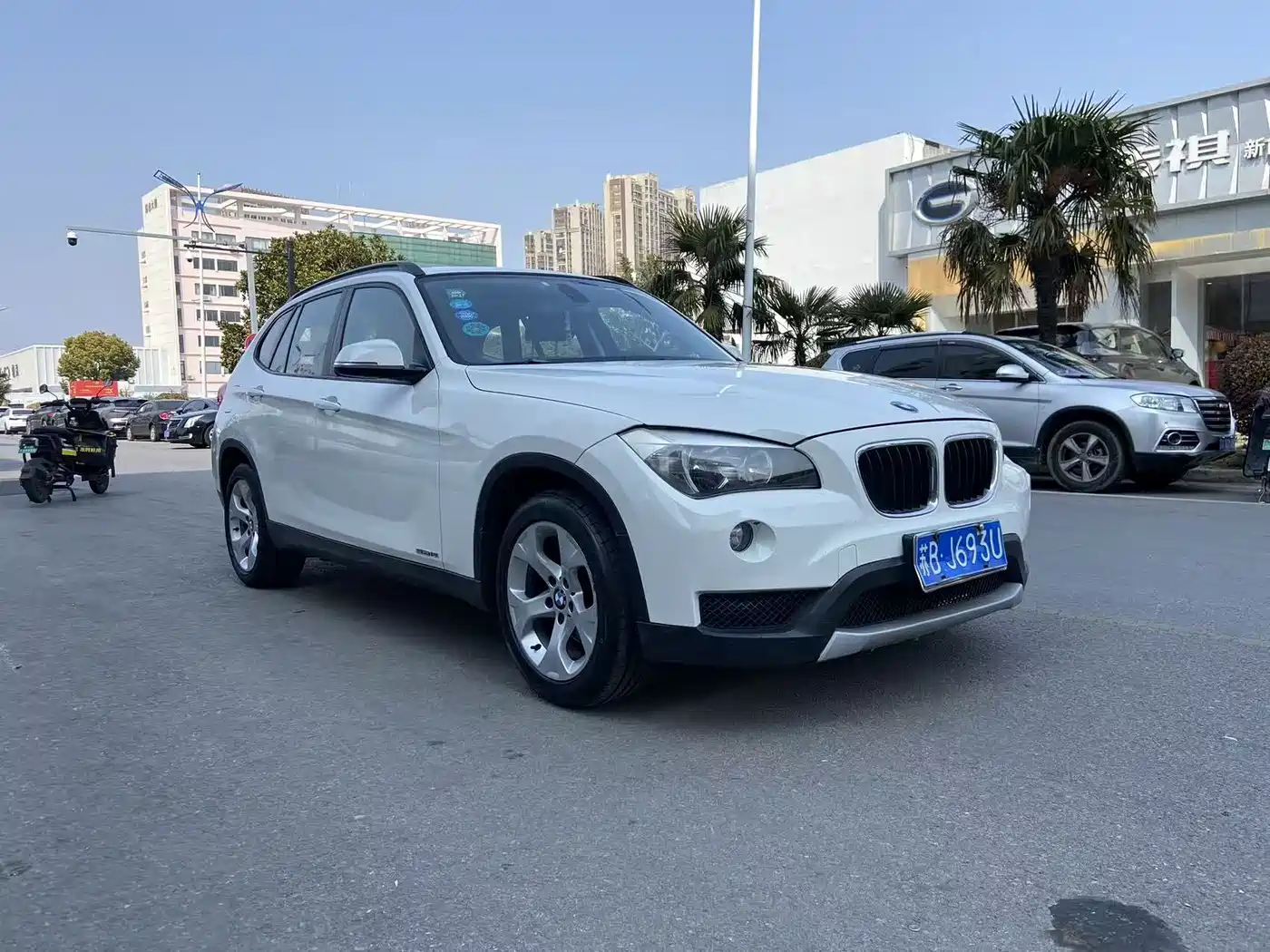 BMW X1 2013 sDrive18i Fashion фото 3
