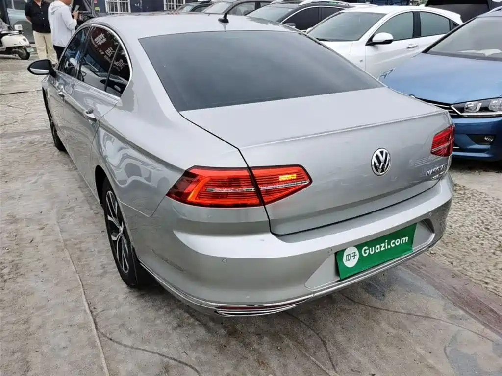 Volkswagen Magotan 2017 330TSI DSG Premium фото 23
