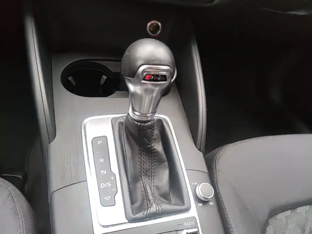 Audi A3 2016 Sportback 35 TFSI Progressive фото 14