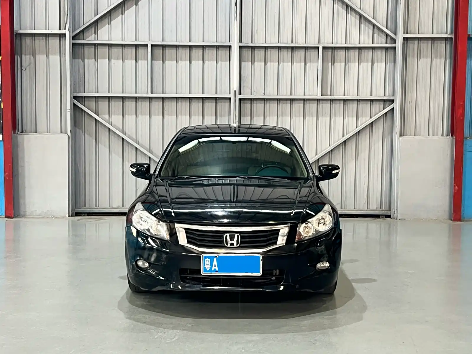 Photo 2 - Honda Accord