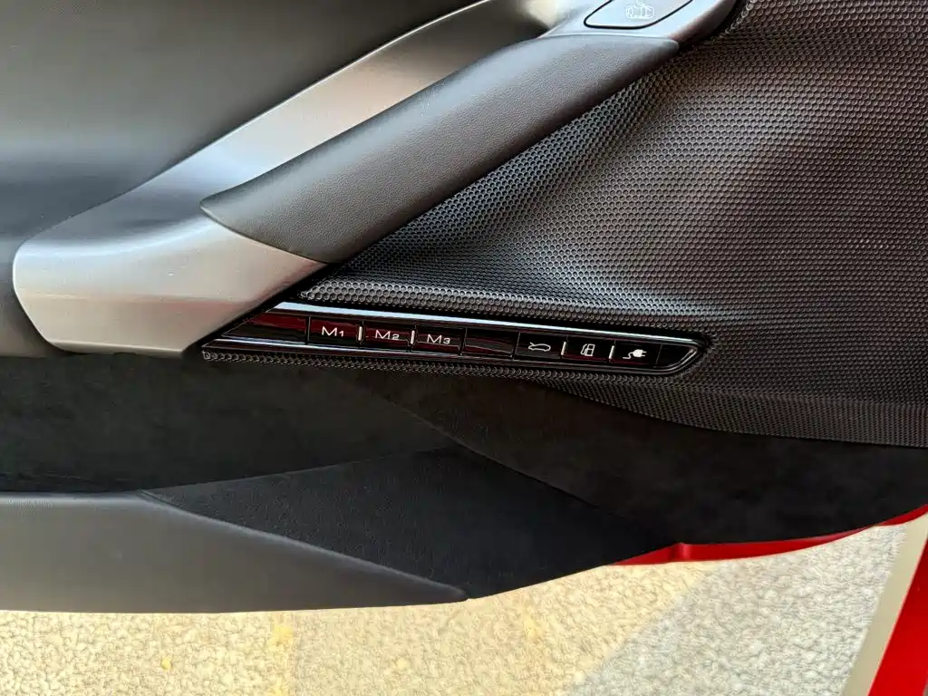 Ferrari SF90 2024 2020 3.9T V8 Stradale