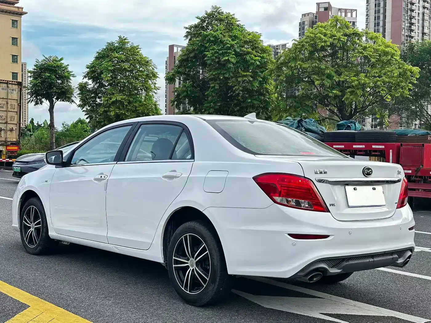 BYD Surui 2015 2015 1.5L Manual Luxury