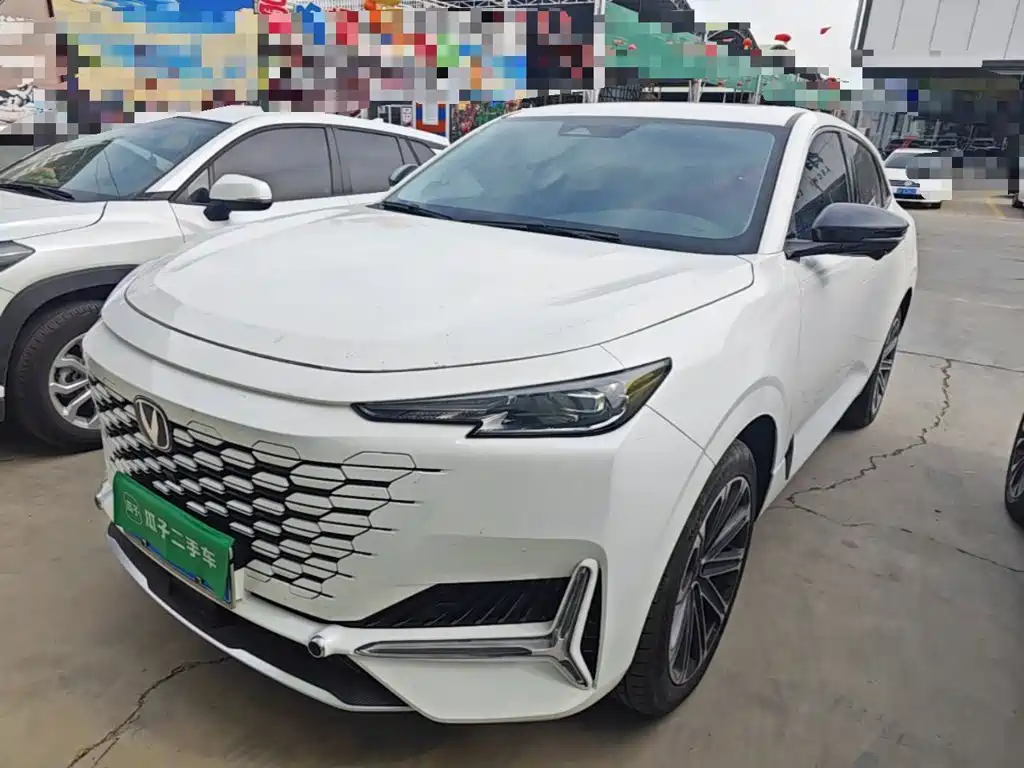 Changan UNI-K 2024 2024 2.0T FWD Global Edition