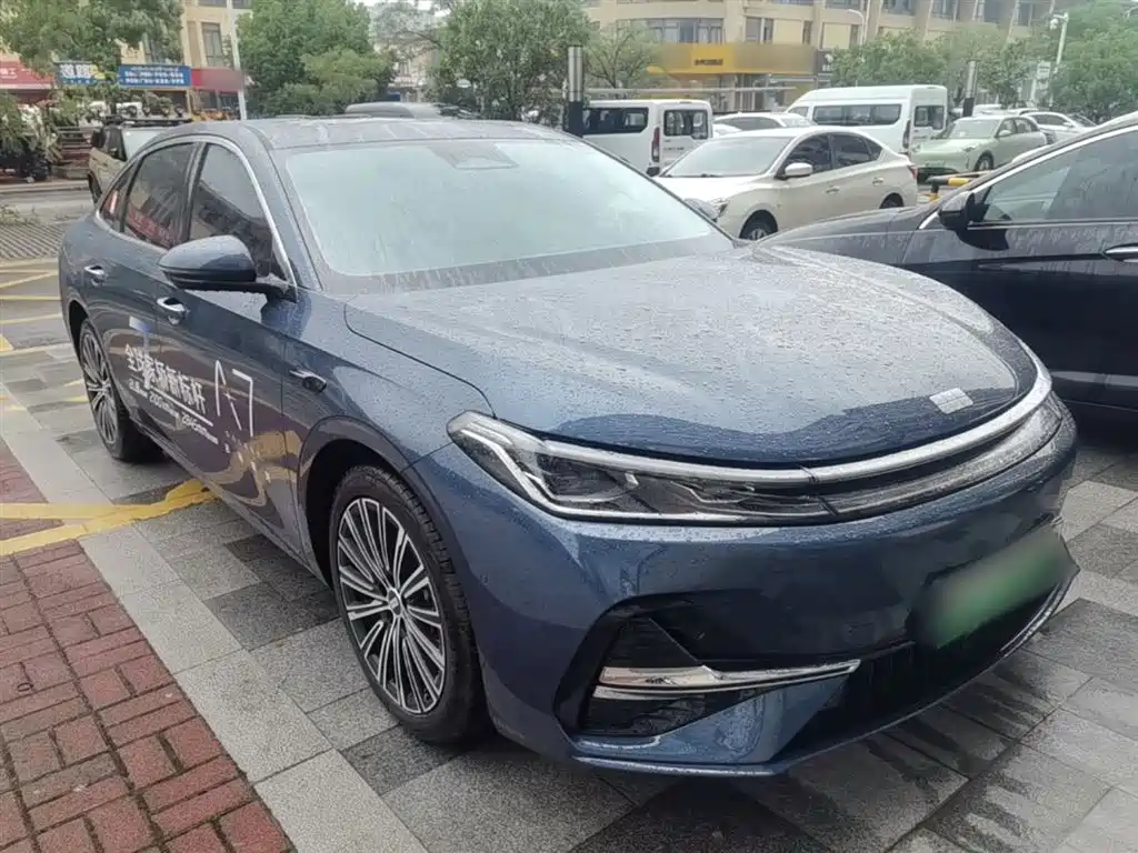 Geely Galaxy Galaxy A7 2025 EM-i фото 4