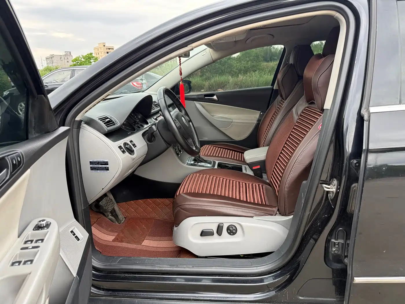 Volkswagen Magotan 2011 1.4TSI Elite фото 9