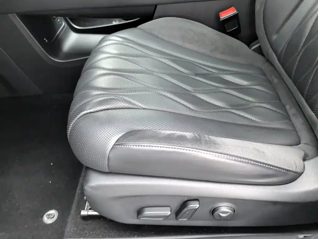 Фото 20 - Roewe D7