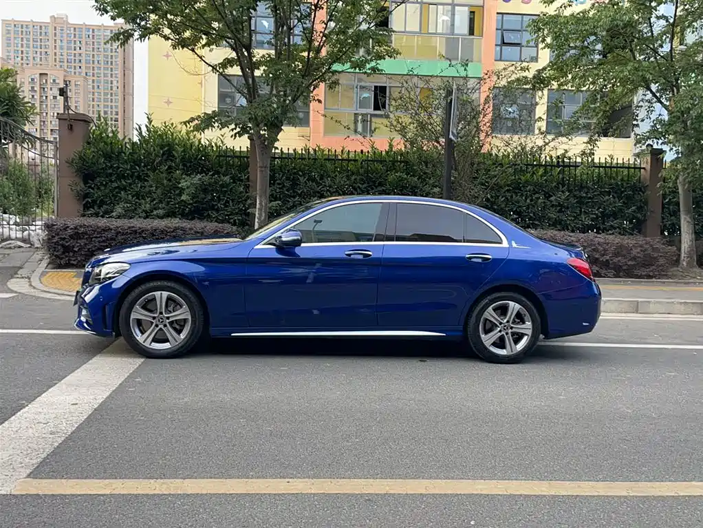 Mercedes-Benz C-Class 2021 C 260 L Sport Edition фото 16