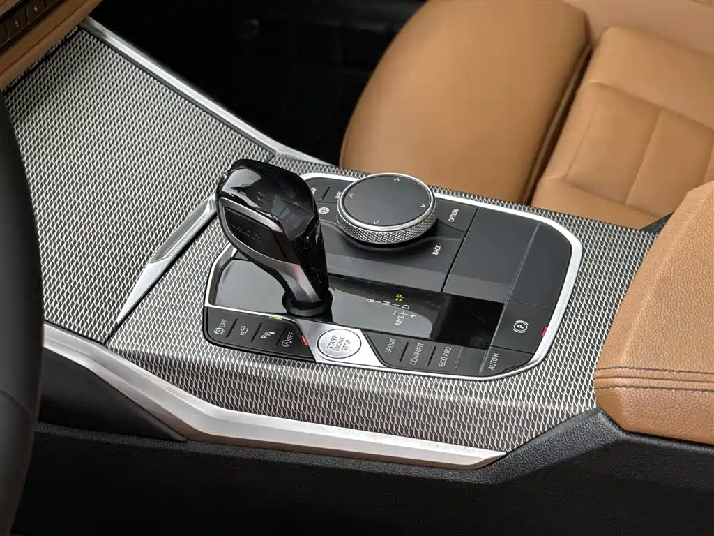 BMW 3 Series 2020 325Li M Sport Black Night Package фото 11