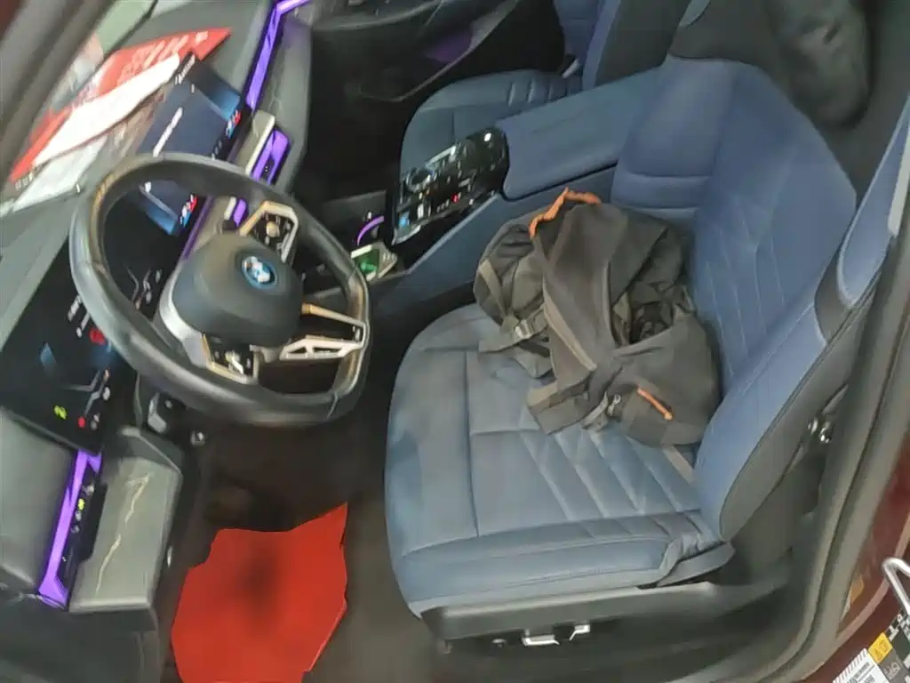 BMW i5 2024 eDrive 35L Premium Model M Sport Package фото 15
