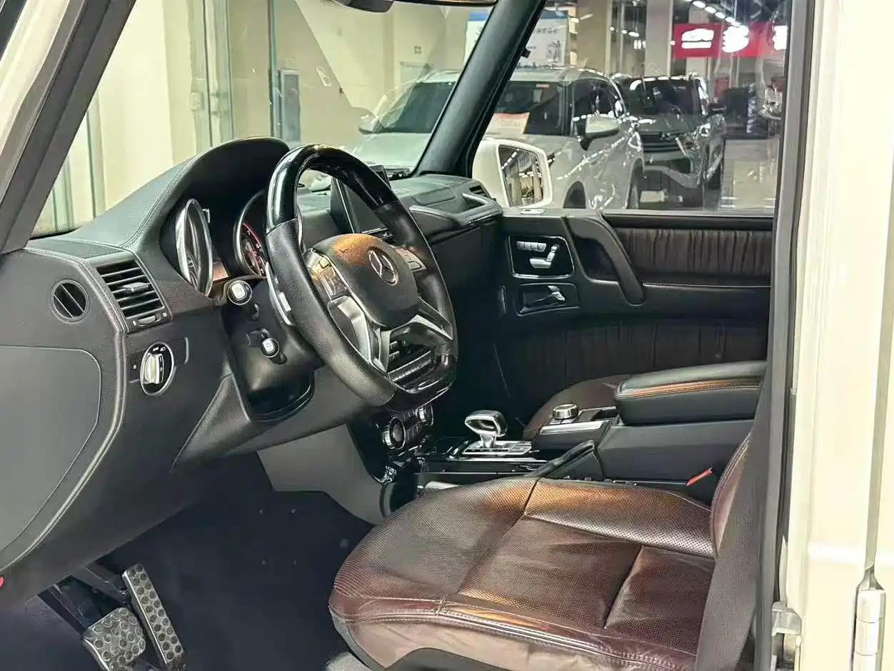 Mercedes-Benz G-Class AMG 2013 AMG G 63 фото 4