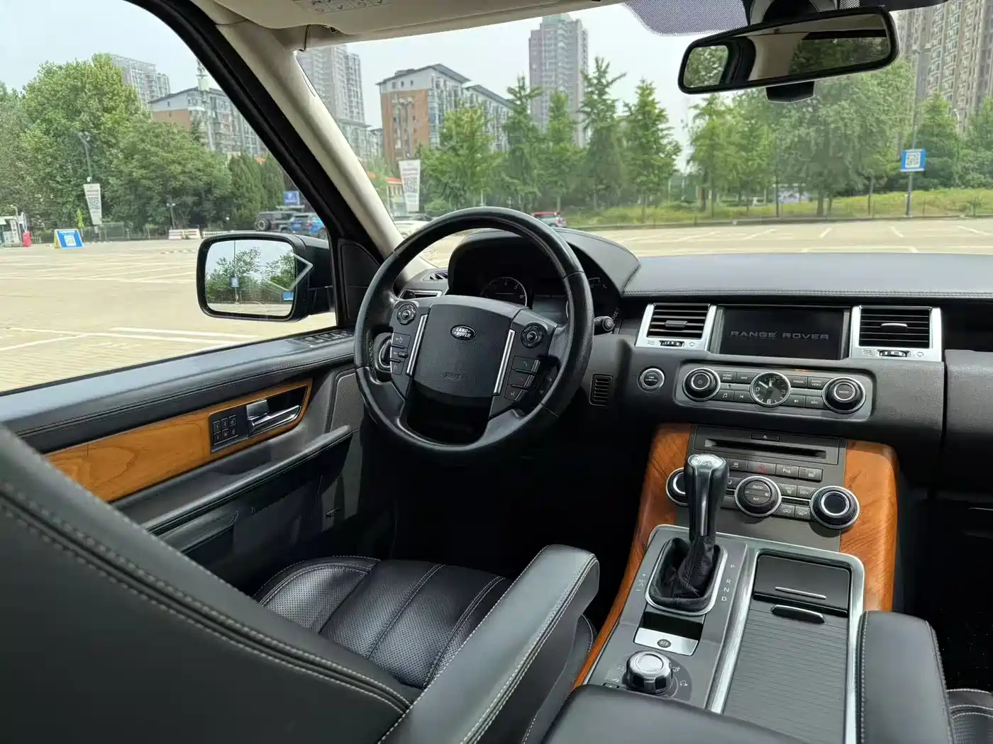 Land Rover Range Rover Sport 2010 5.0 SC V8 HSE фото 17