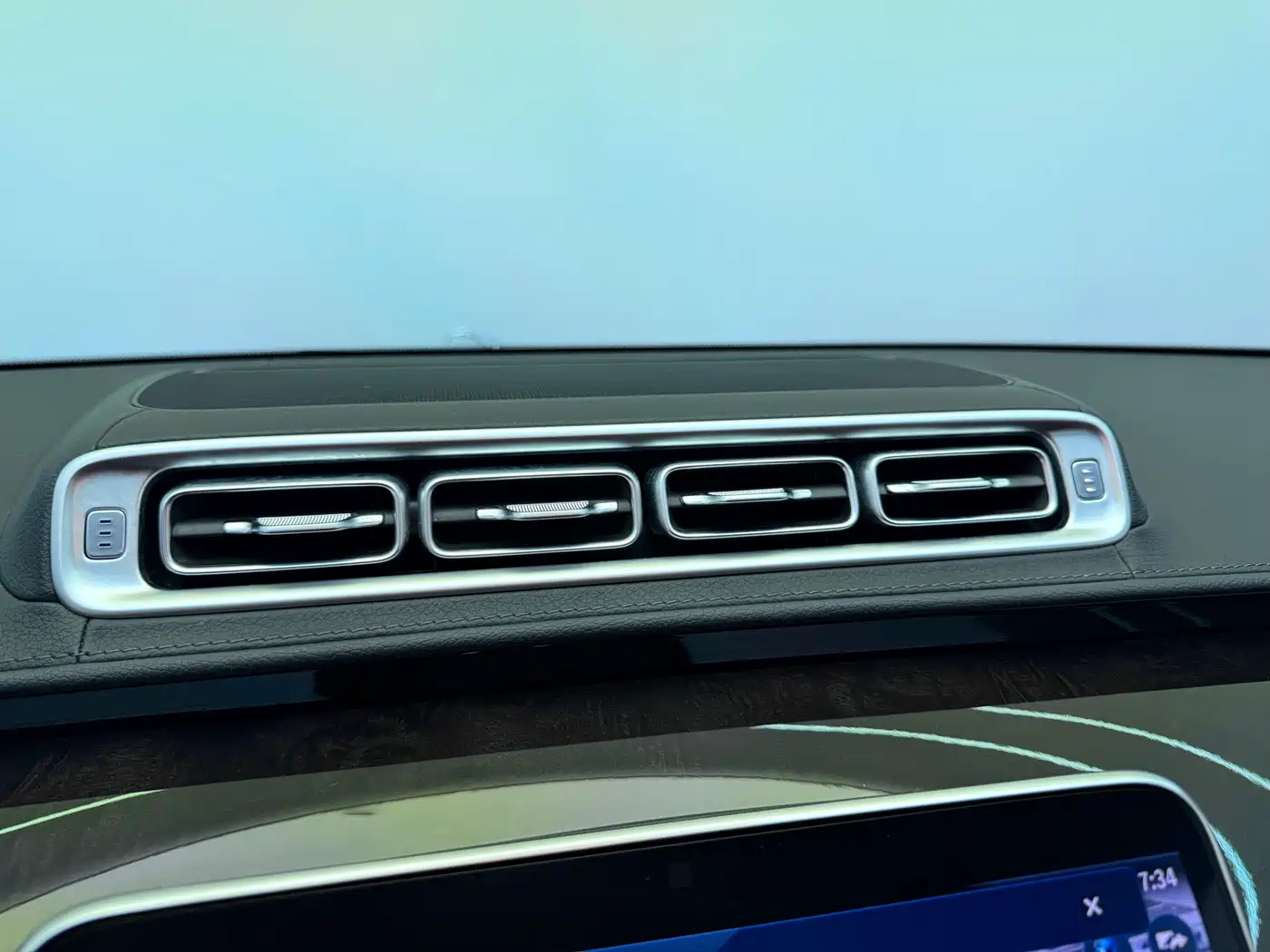 Mercedes-Benz Maybach S-Class 2024 Facelift S 480 4MATIC фото 16