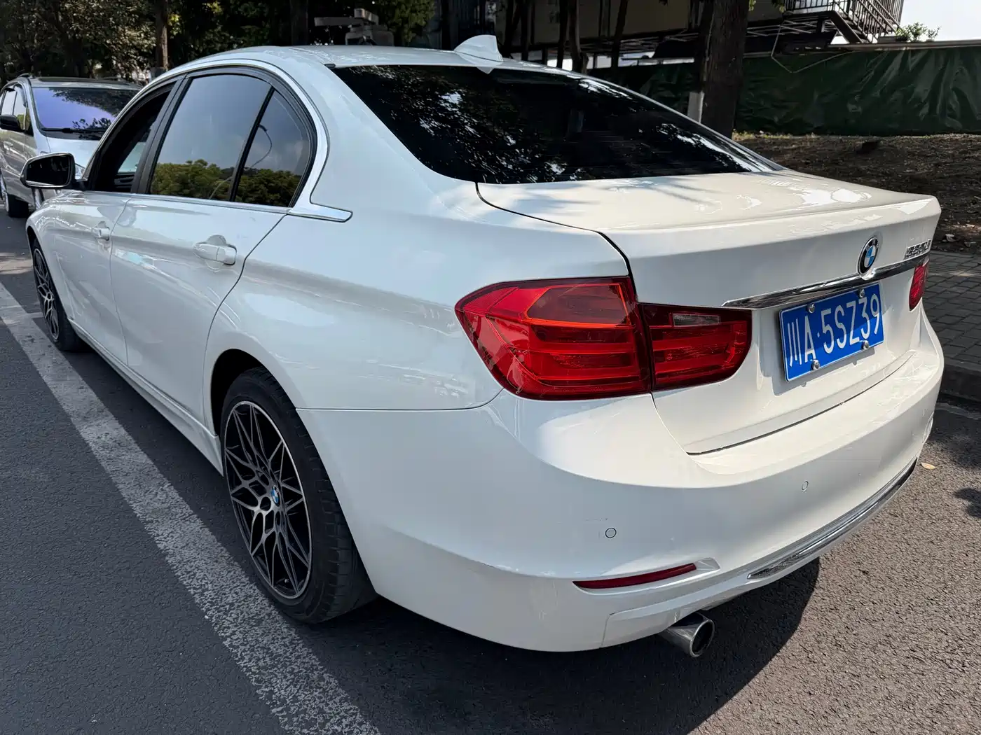 BMW 3 Series 2015 320Li Super Joy Fashion фото 5
