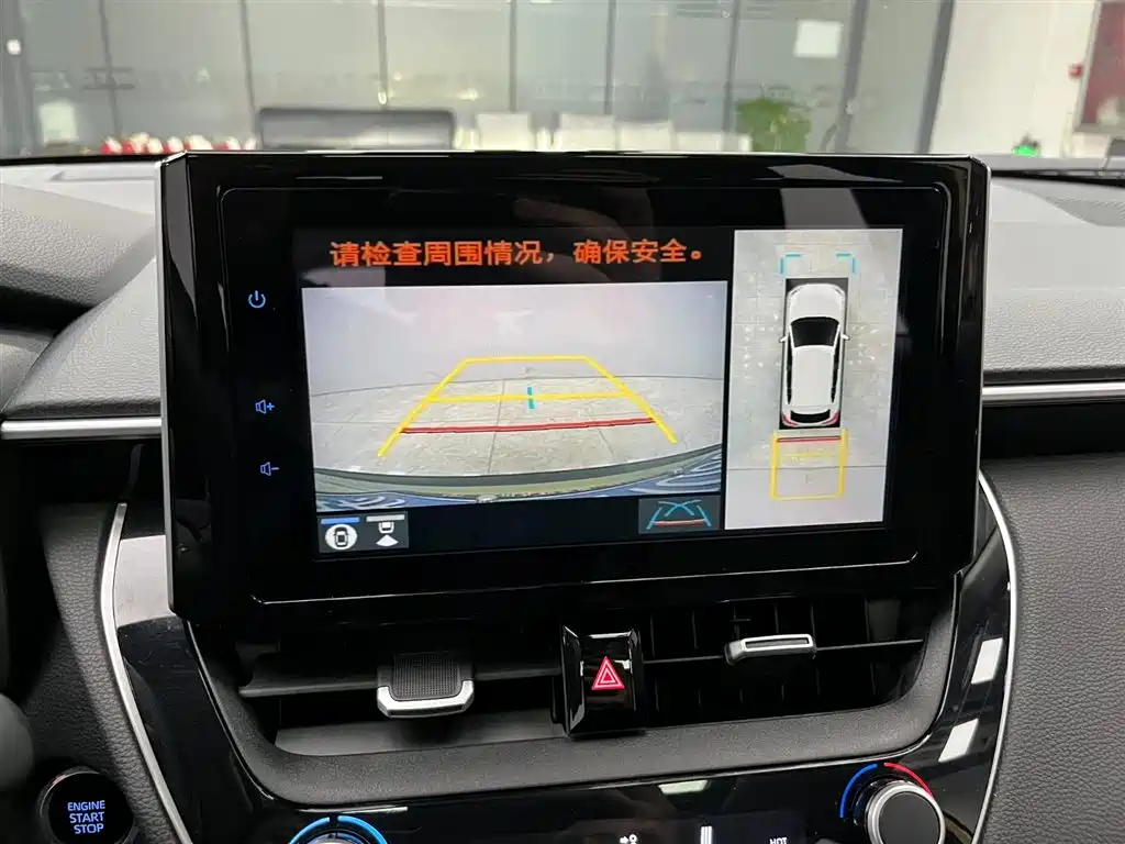 Toyota Frontlander 2022 2.0L CVT Luxury PLUS Edition фото 7