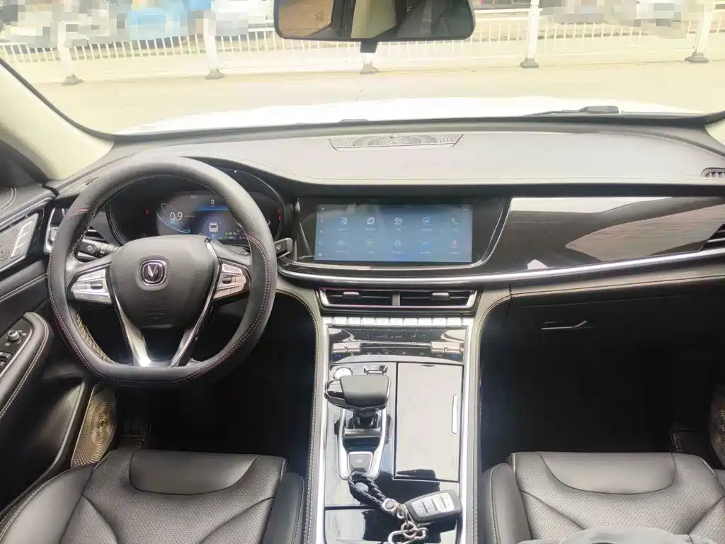 Changan CS85 COUPE 2019 2019 2.0T Auto Smart Edition China V